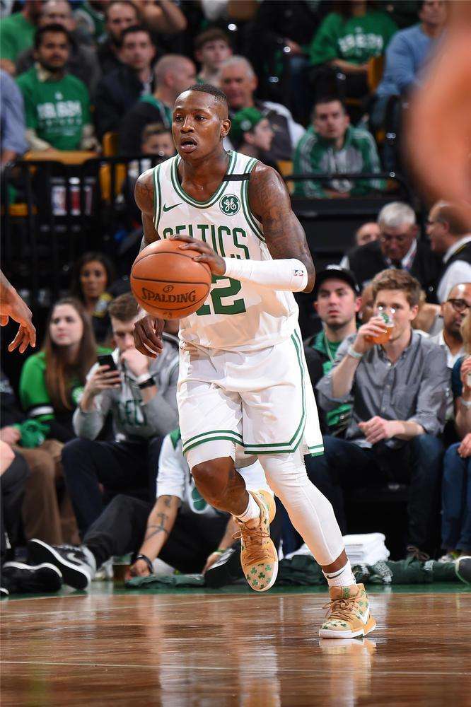 阿莱尼亚 阿莱尼亚